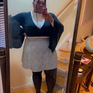 Meet your Posher, Ariel